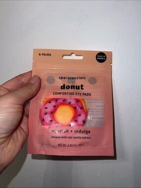 Donut Shaped Comforting Eye Pads